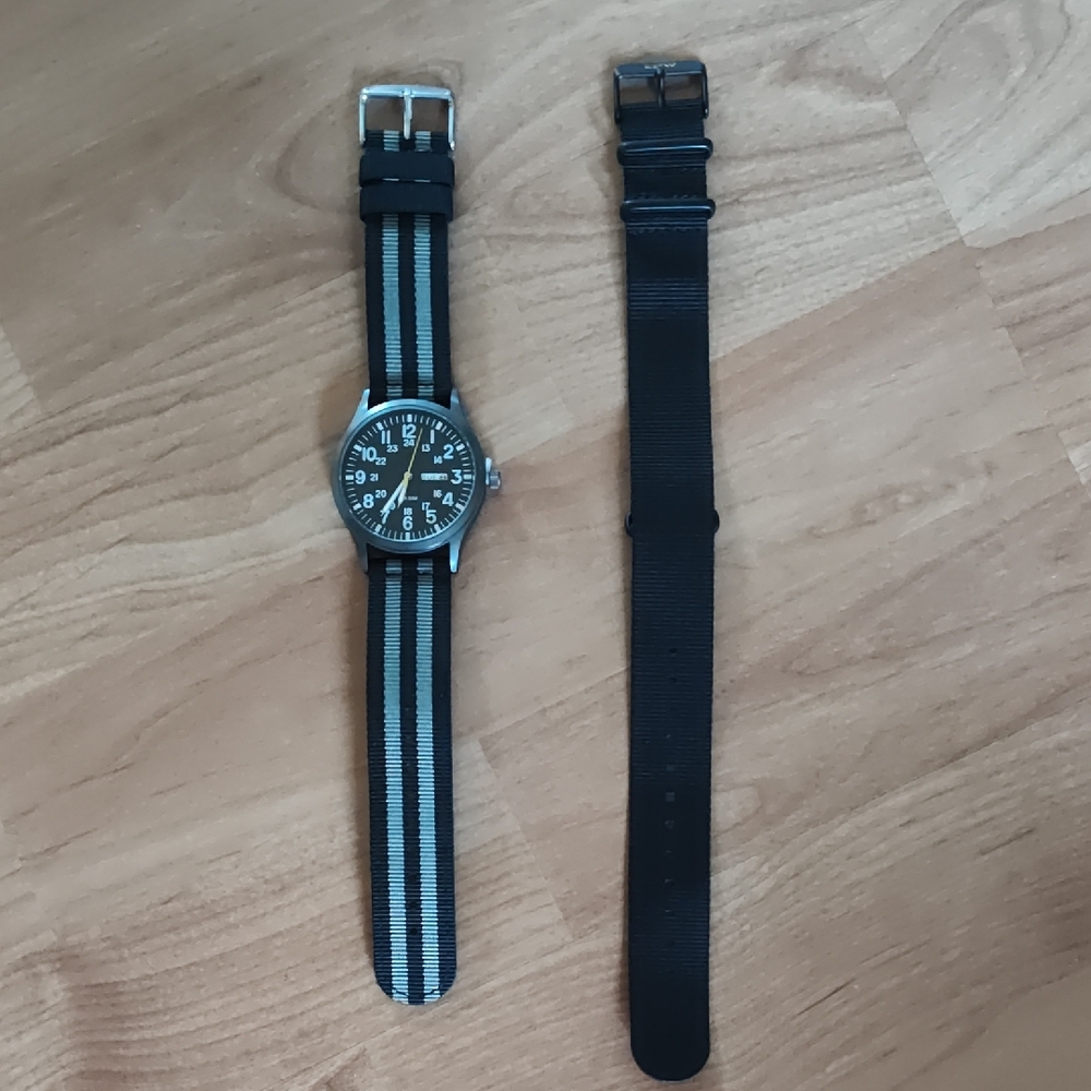 Field Watch with 2 Different Straps